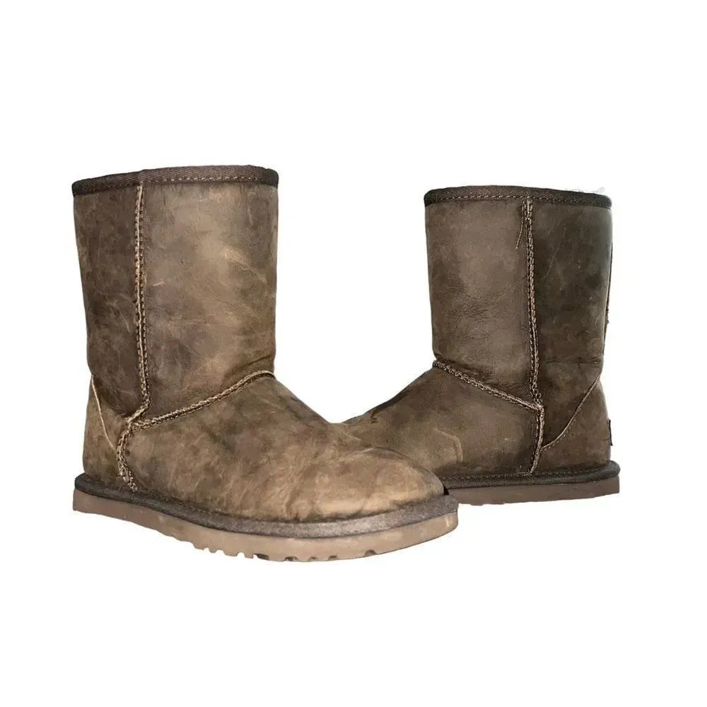 UGG  Women's Leather‎ Short II Boot Size 5 - Image 2