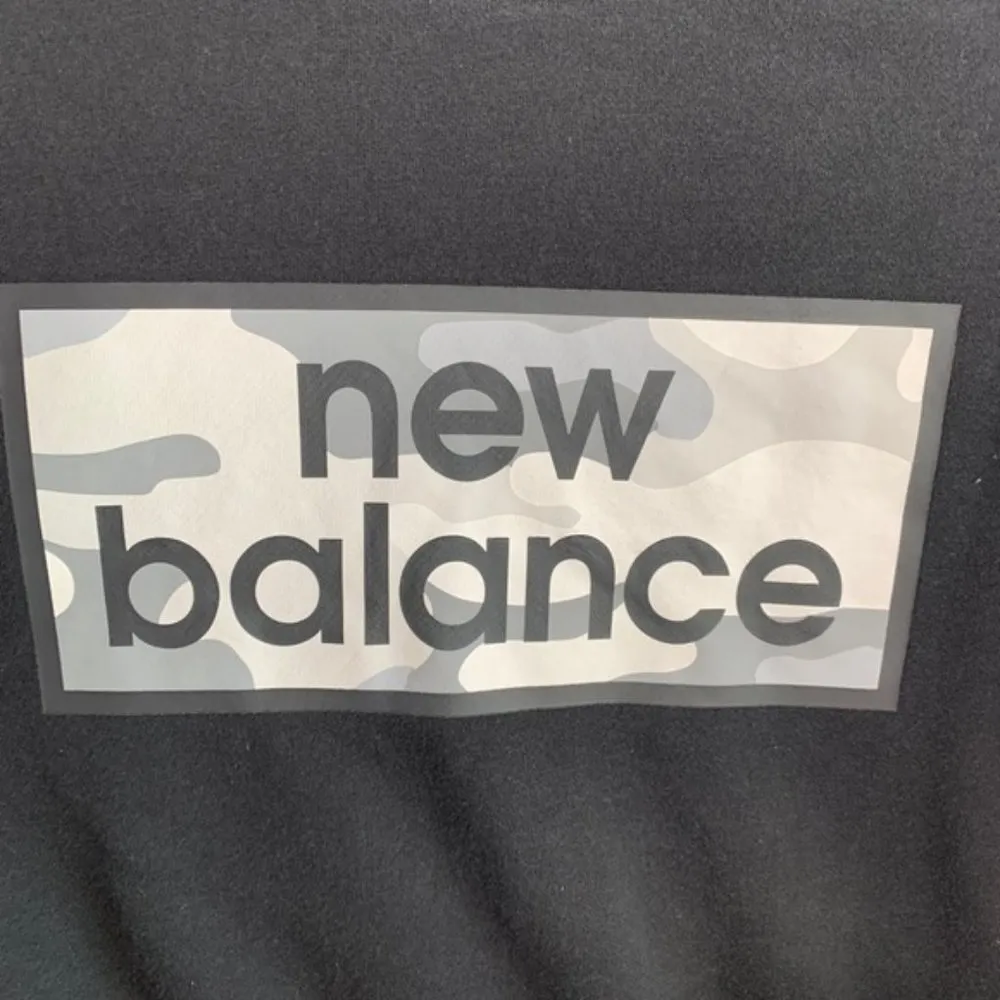 New Balance Black Essentials Linear Crew - Image 6