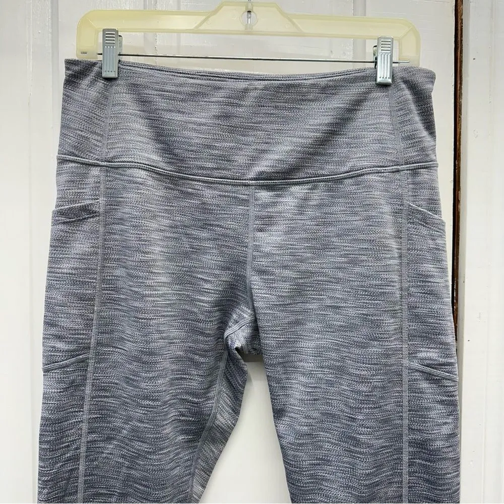 Mondetta‎ grey athletic leggings with pockets women's large - Image 2