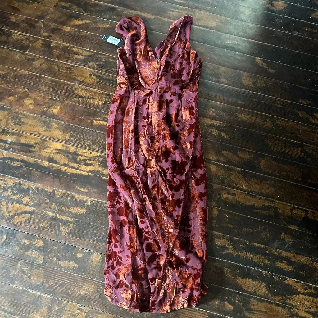 Lulus Aman Velvet Midi Stretch Cocktail Dress with Surplice Bodice Overlapping S - Image 4