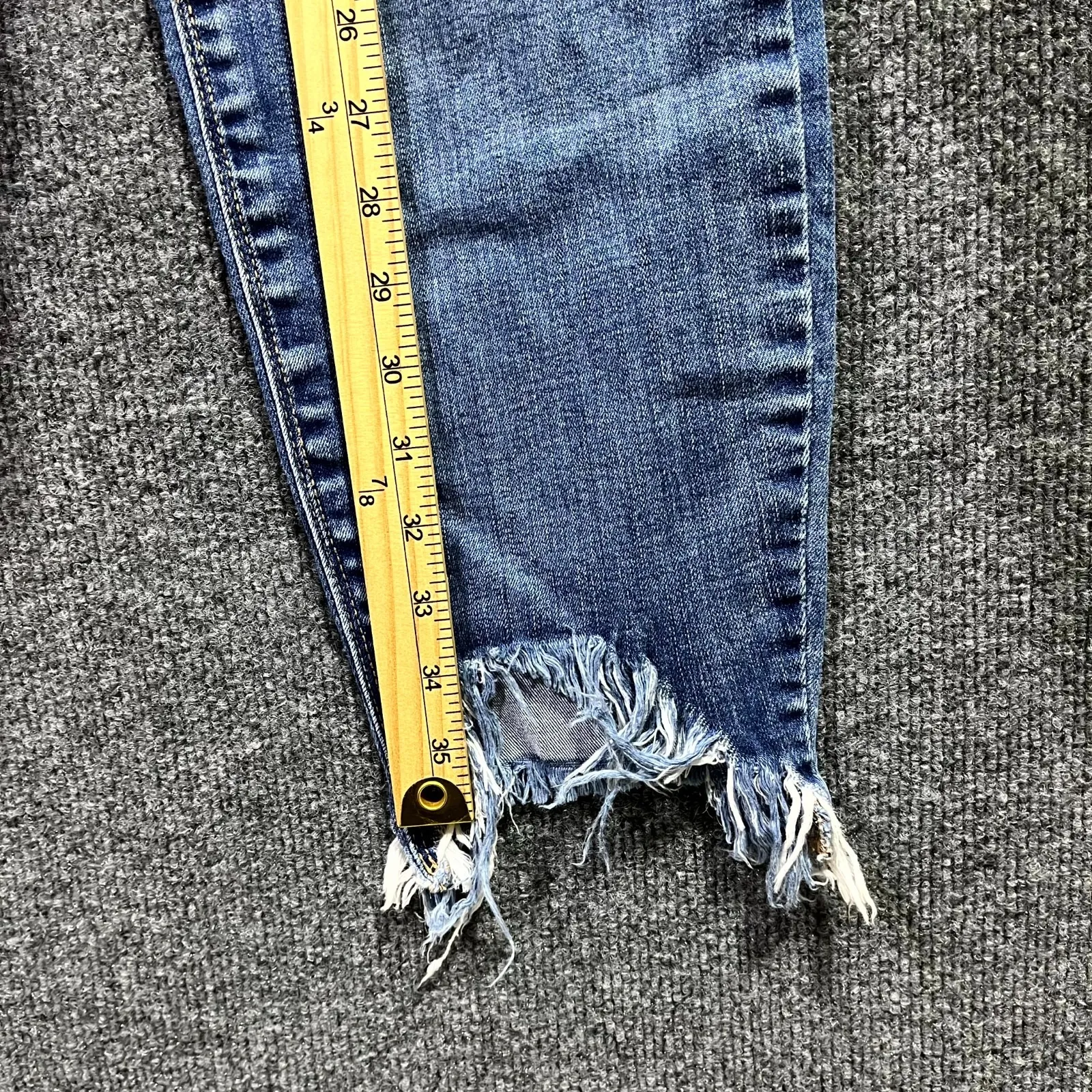 Cello Jeans Womens 13 Blue Denim Medium Wash Cotton Stretch Frayed Hem Cozy - Image 4