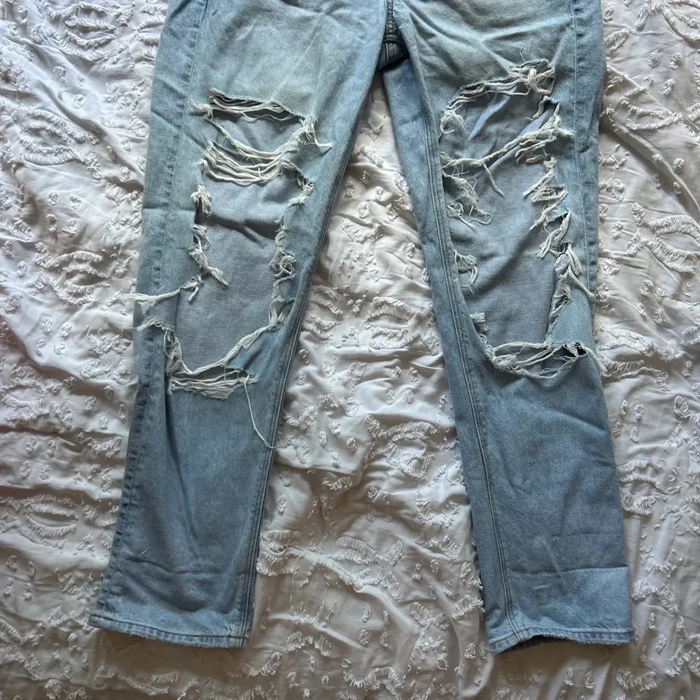 Size 6 Baggy Ripped Regular Blue Jeans - Image 3