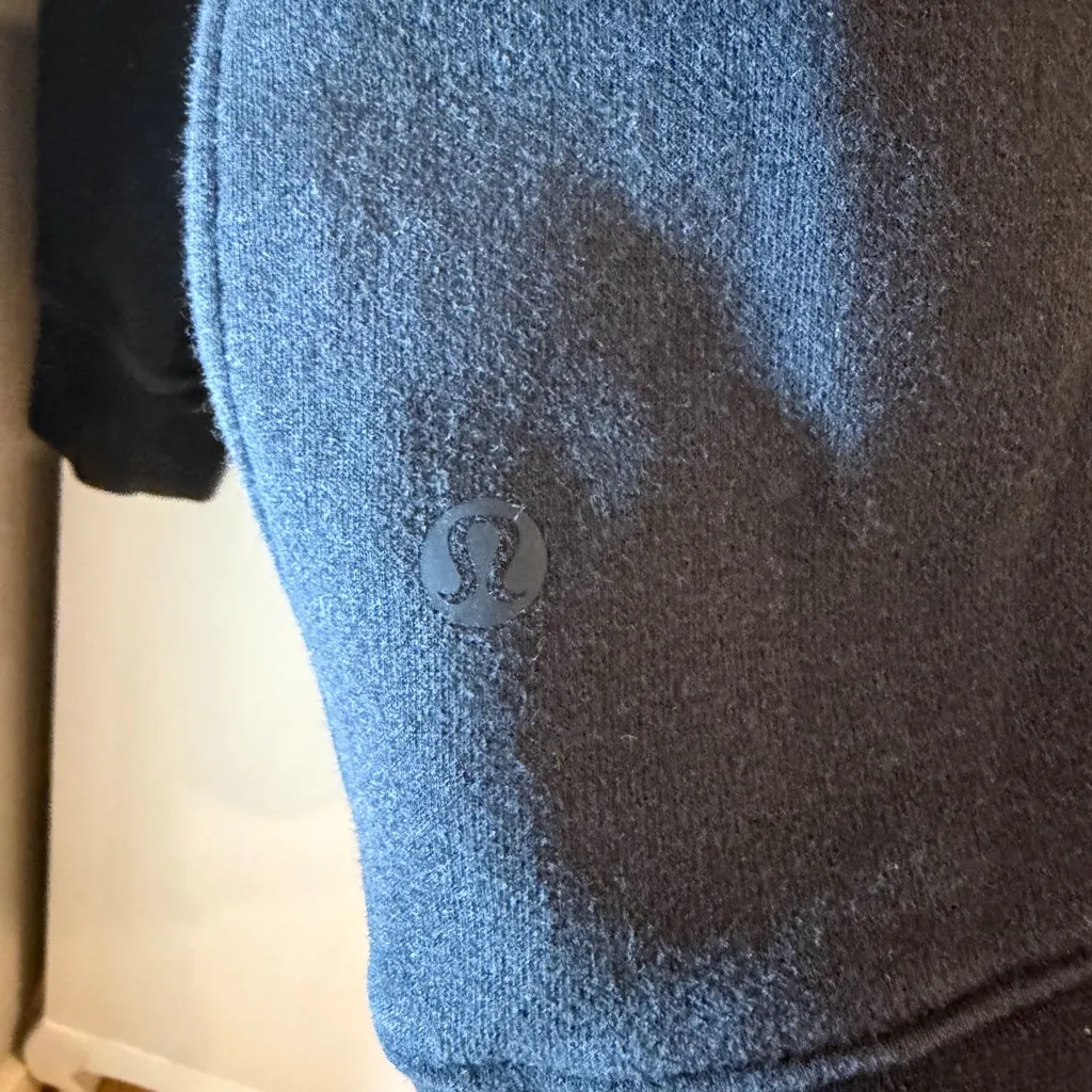 Lululemon Black Loungeful Crewneck Sweatshirt - Image 4