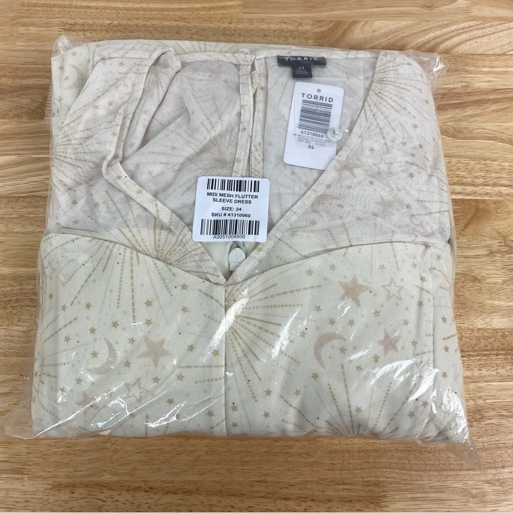 Torrid Cream Pristine Starburst Mesh Flutter Sleeve Midi Dress Sz.24W NWT - Image 6