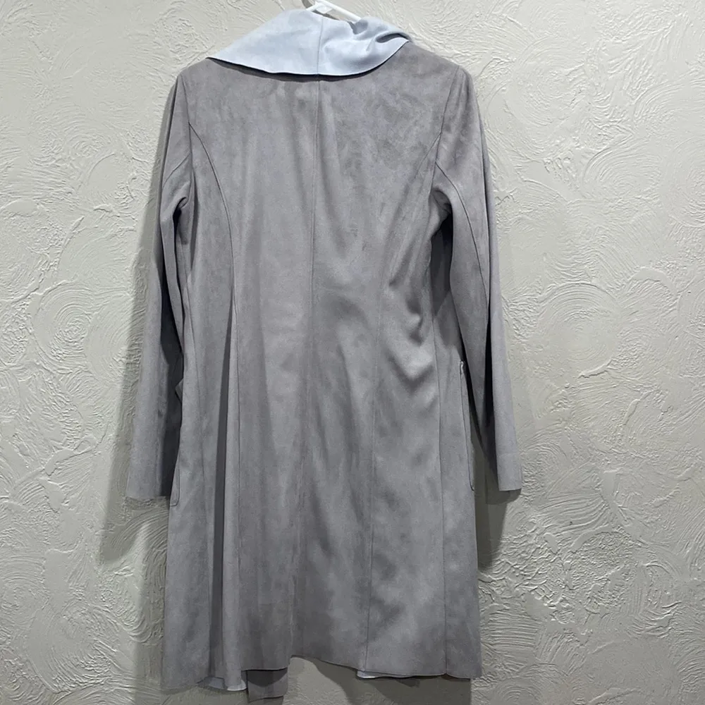 Belle Badgley Mischka Belle Faux Suede Duster Trench coat Size Small - Image 6