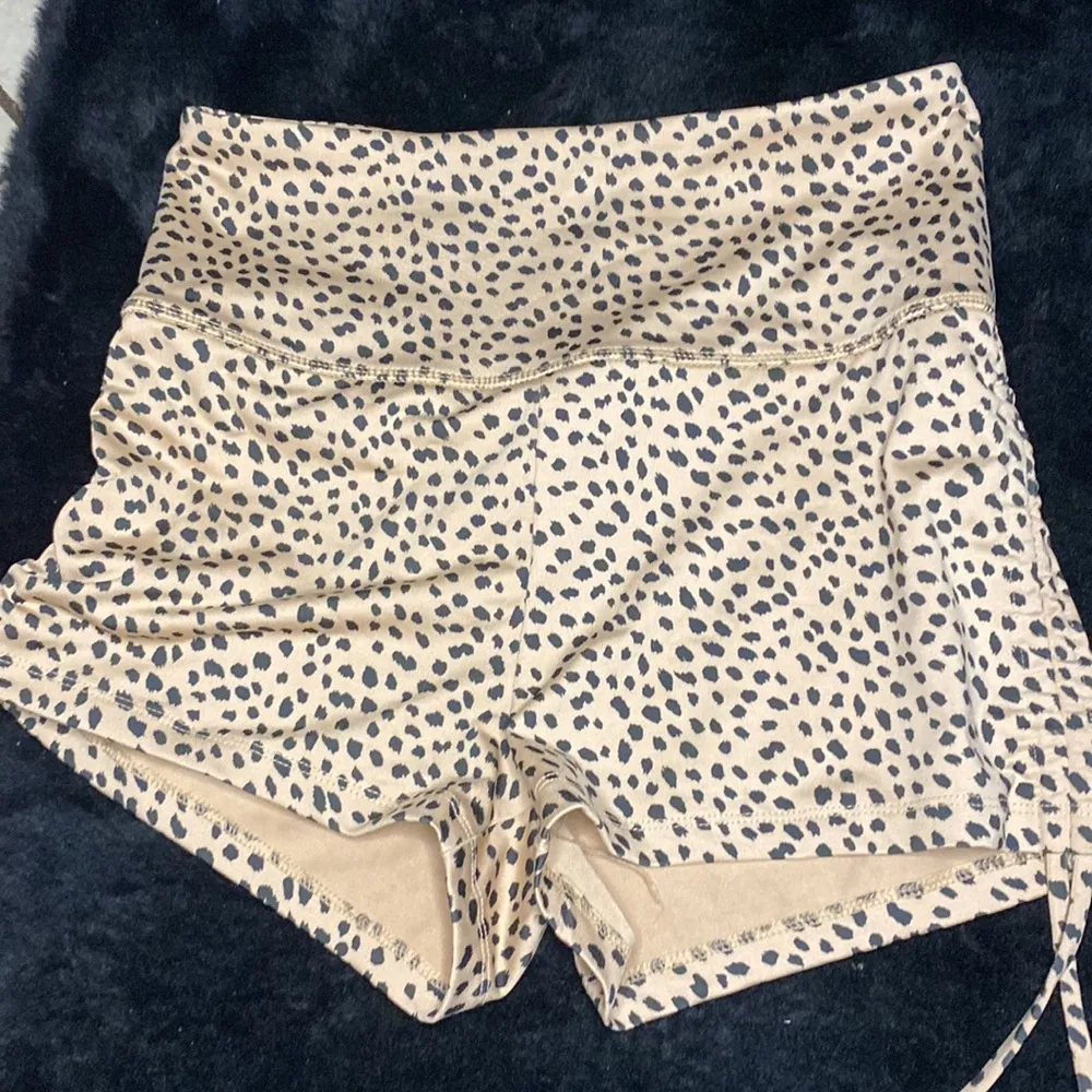 Perfect going out/workout Shorts - Image 2