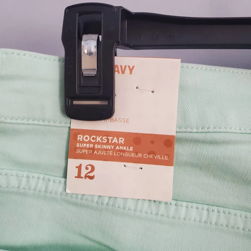 Old Navy Rockstar Green Mid-Rise Ankle Length Pants 12 - Image 8
