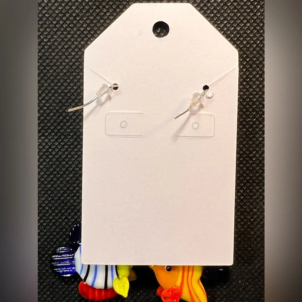 Glass Tropical Fish Beaded Dangle Pierced Earrings New - Image 3