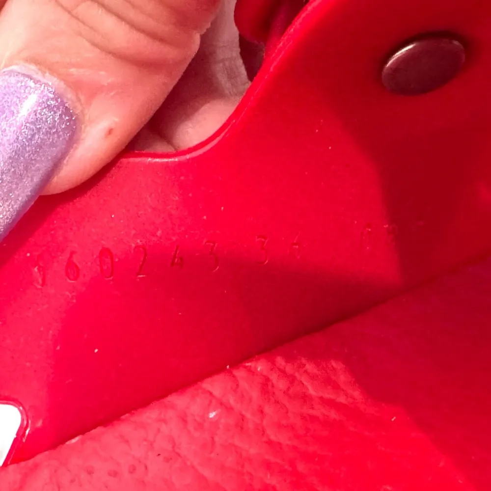 Gucci  GG Dad Sandals - Image 8