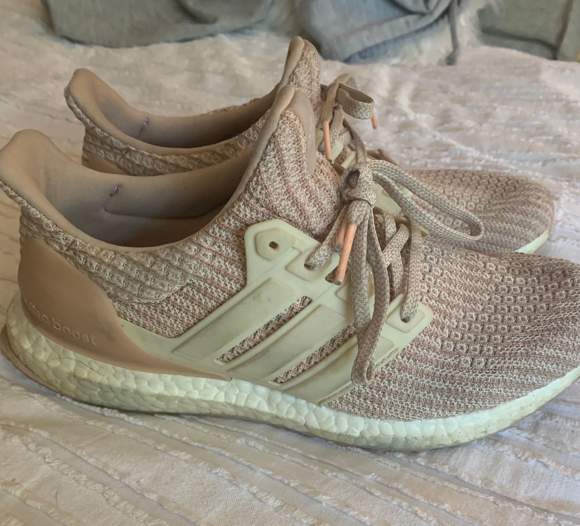 Pink Ultra Boosts - Image 2