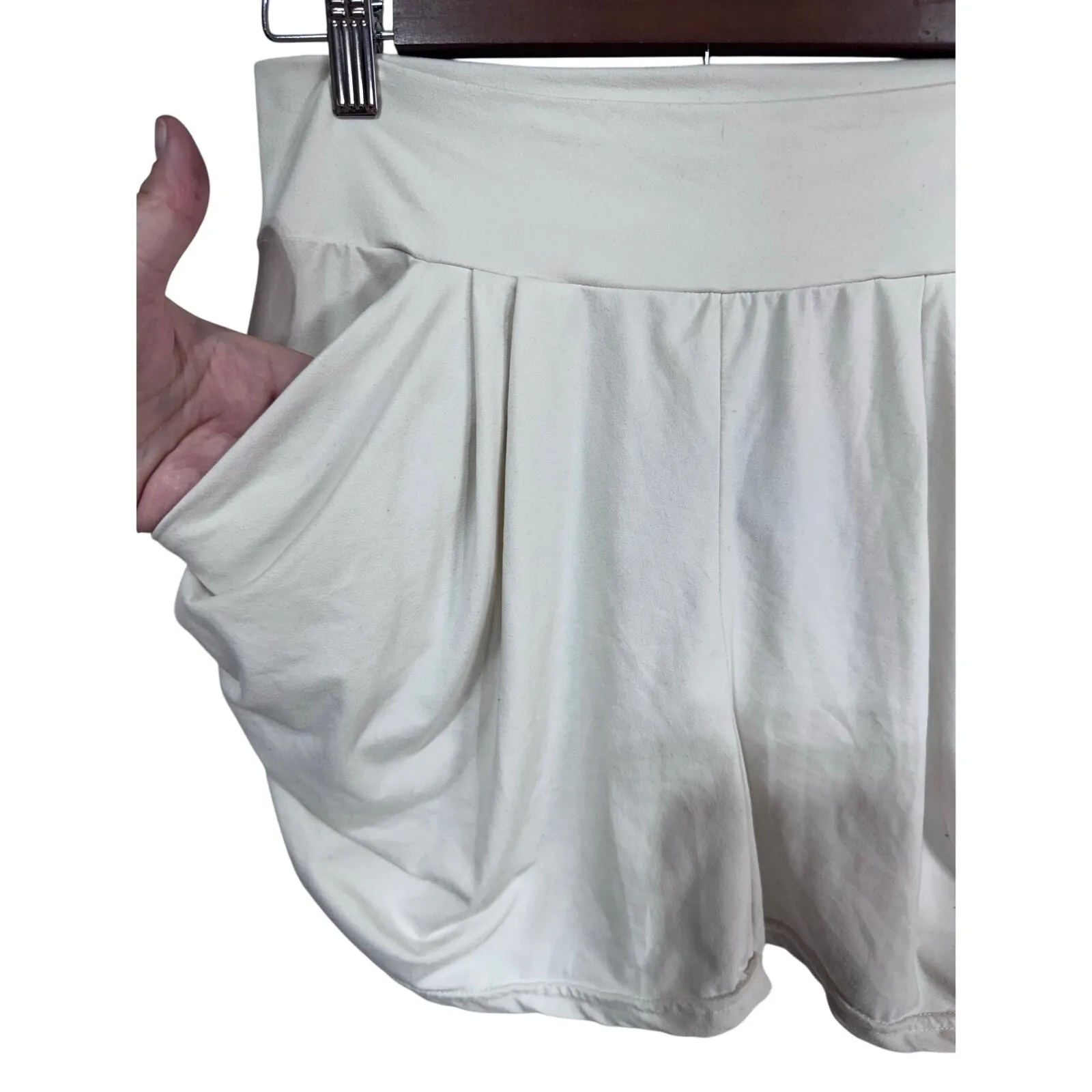 Conceited Women's Beige High Waist Ruched Lounge Shorts Stretch Comfy Size Large - Image 3