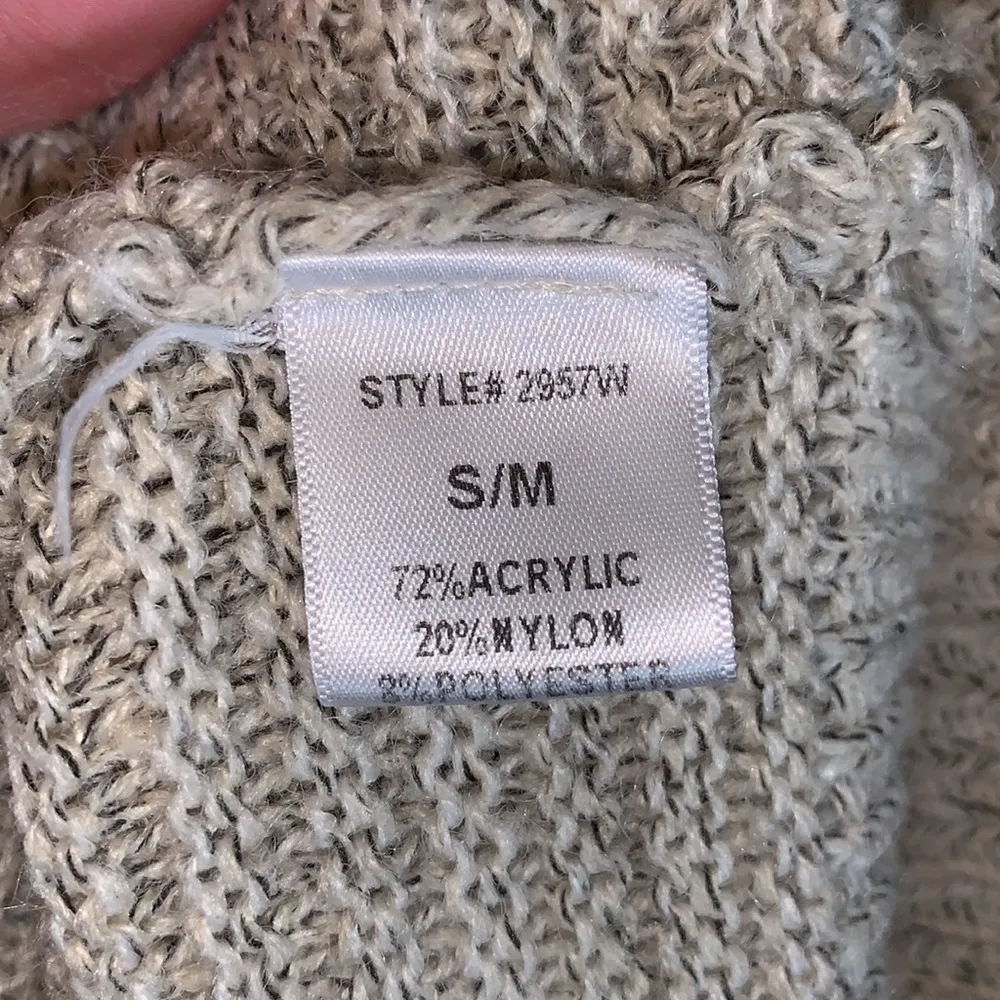 Pinch beige S/M v-neck knit sweater - Image 8