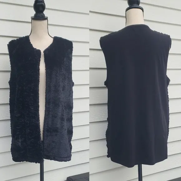 Rafaella Black Faux Fur Open Front Vest with Ribbed Back - Image 2