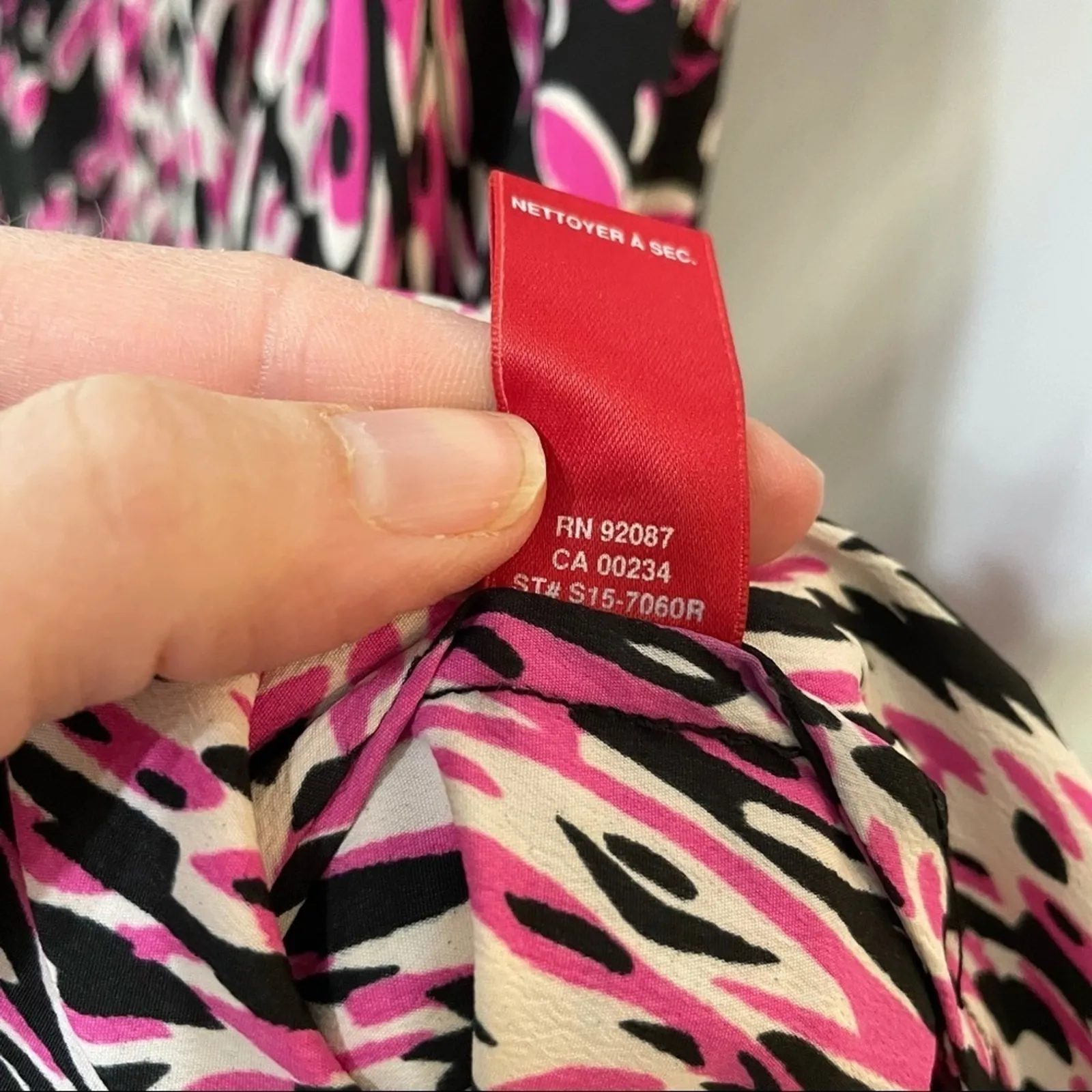 Saks Fifth Ave Halter Pink Abstract Print Dress Womens S Midi Sundress Casual - Image 9