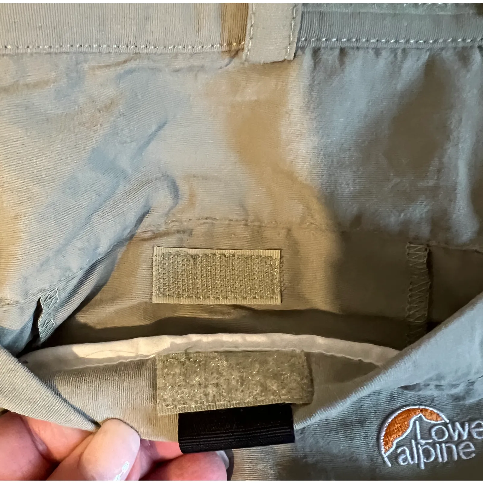 Lowe Alpine Womens Hiking Pants 29" Waist Tan Pockets Zip Away Shorts Outdoor - Image 8