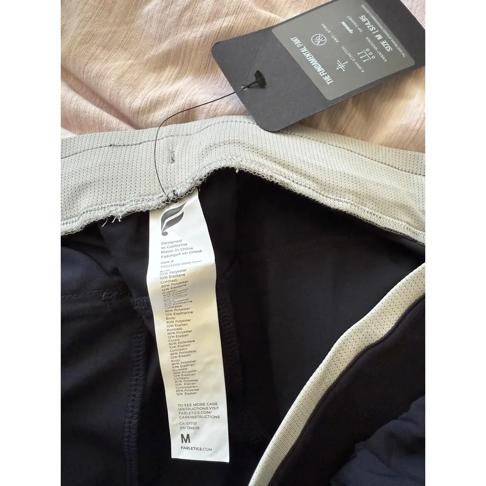 NWT Fabletics Fundamental Pant size medium black - Image 5