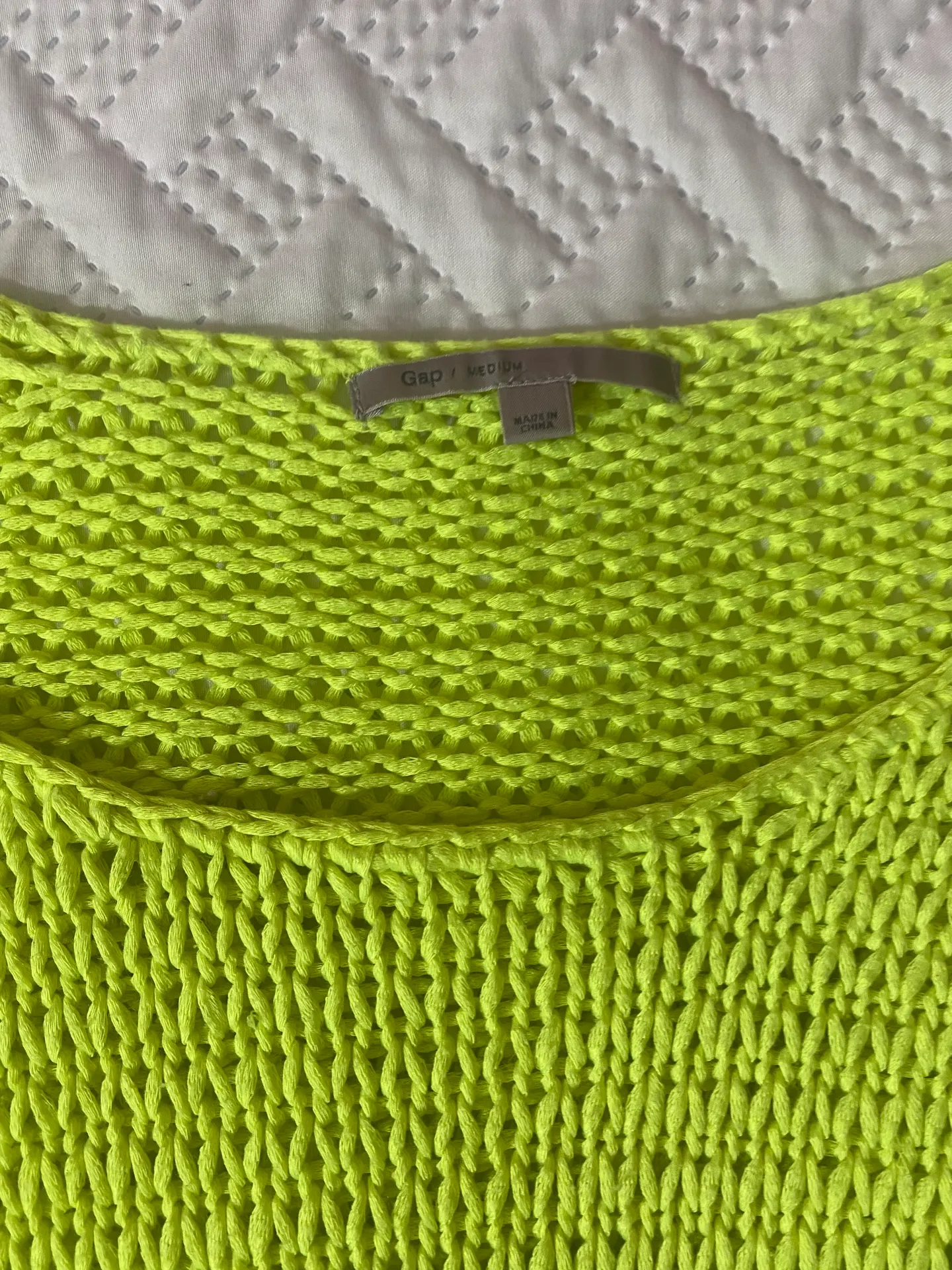 Gap Neon Green Knit Sweater - Image 3