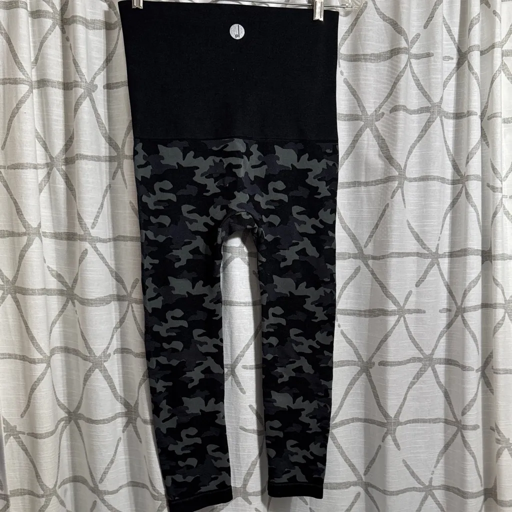 Preggo Postpartum Leggings - Image 7
