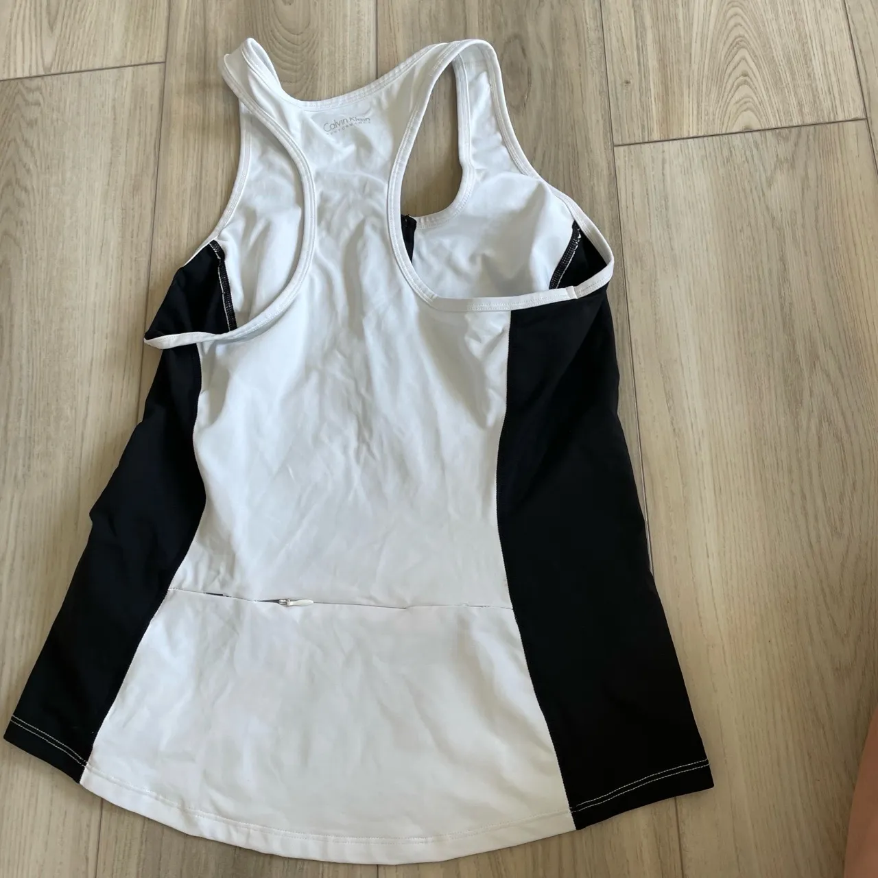 Calvin‎ Klein Performance Racerback Athletic Tank Top Quarter Zip Size Medium - Image 4