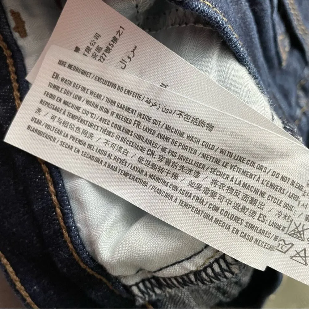 Abercrombie Fitch Low rise cuffed denim jean shorts dark Wash stretch women 0 25 - Image 12