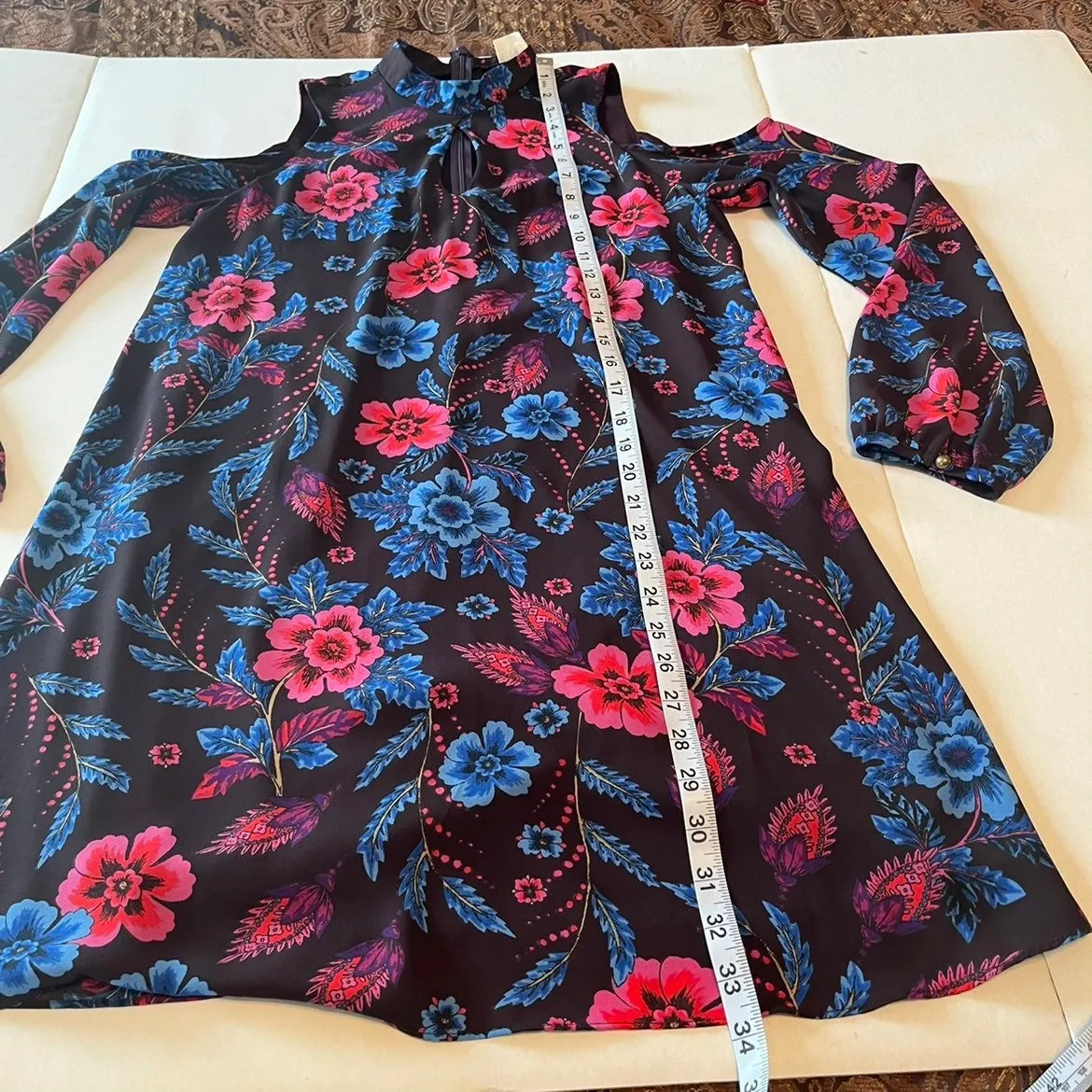 Everly Purple Blue Pink‎ Cold Shoulder Long Sleeve High Neck Keyhole Dress Small - Image 9