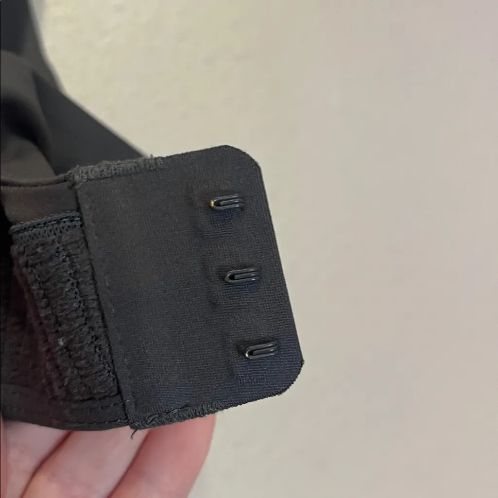 Girlfriend Collective Women’s Sports Bra Gray Size XS - Image 7