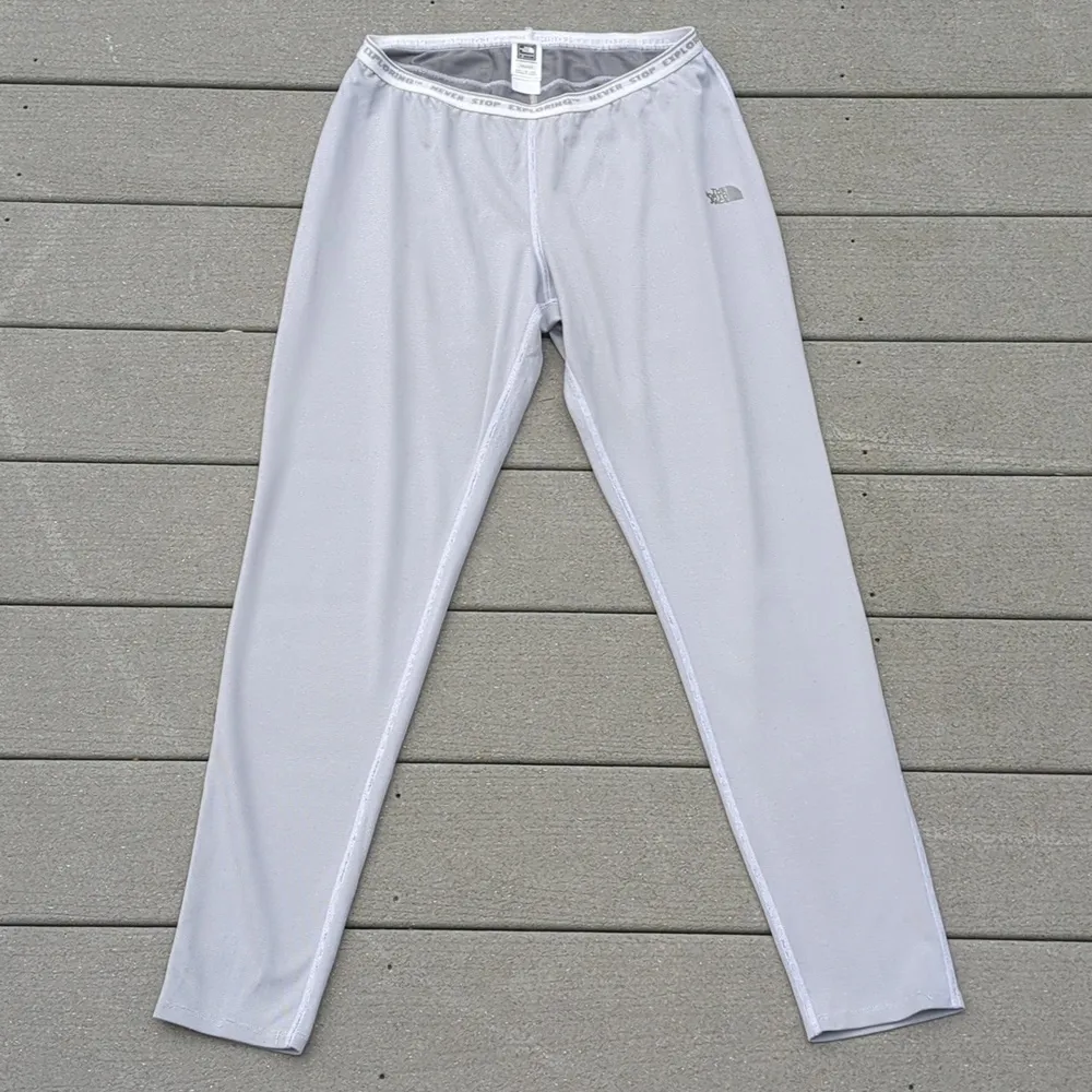 The North Face Flight Series Silver Thermal Leggings - Image 2