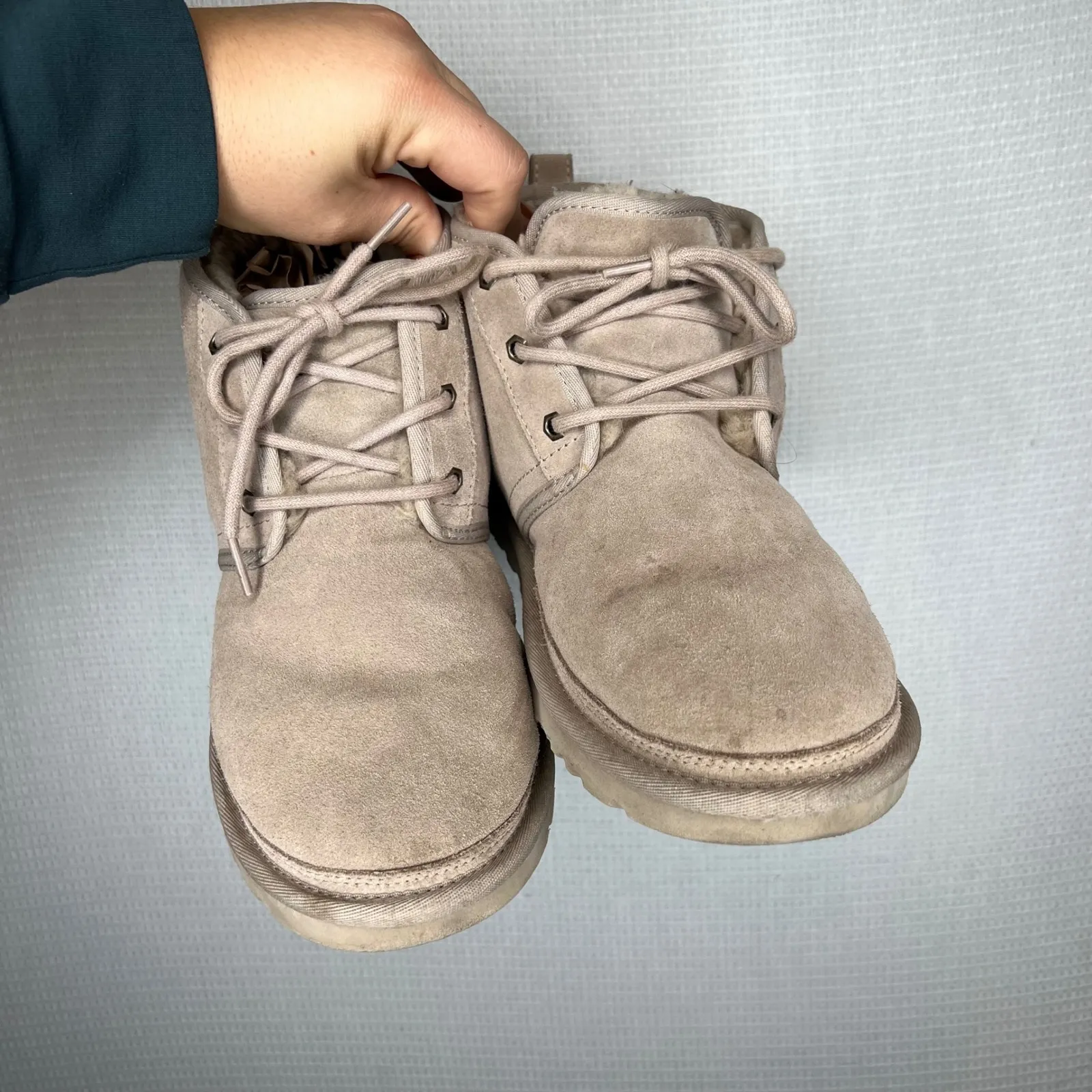 UGG Neumel Boots Suede Sheepskin Lined Desert Charcoal Chukka Grey Women US‎ 10 - Image 2