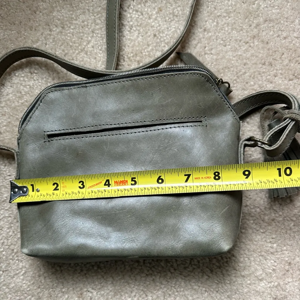 Elegant Gray Crossbody Bag - Image 4