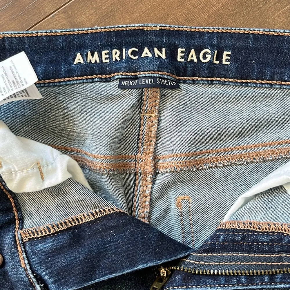 AEO American Eagle Super Hi Rise Jeggings Ripped Dark Wash Size 4 - Image 7