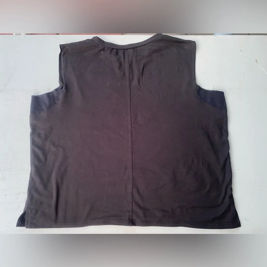 lovers of hYOUmanity Womens Medium Black Hustle Short Sleeve Athletic Tee - Image 2