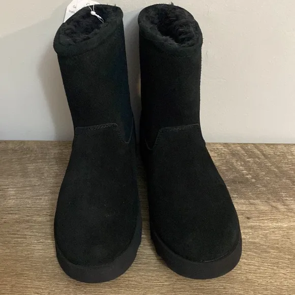 Time and Tru women’s New! Black genuine leather indoor/outdoor sole size 6 - Image 2