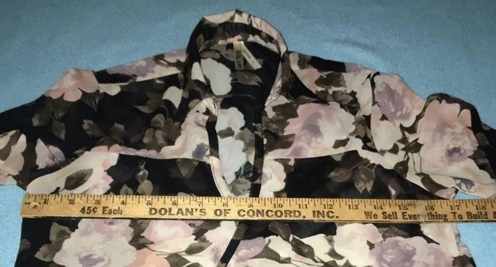 LOVE 4 TRUTH floral wrap semi sheer snap closure hi-low tunic NEW size S - Image 8