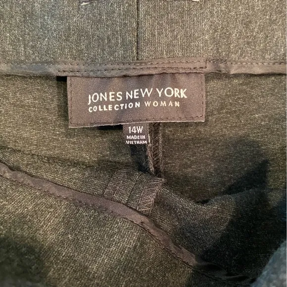 Jones New York Women’s Gray Stretch Dress‎ Pants 14W, Work Wear Straight Leg - Image 4