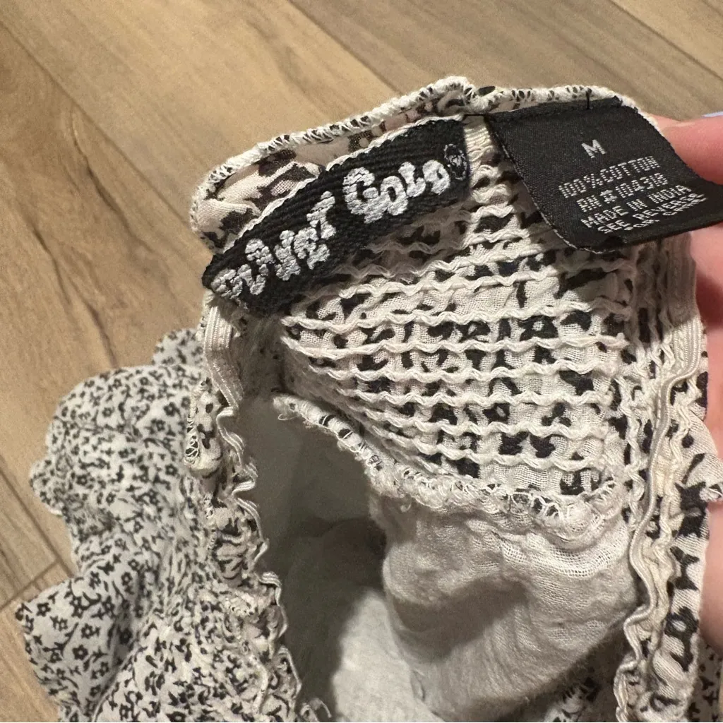 Planet Gold Ditsy Floral cotton smocked Tiered Ruffle Skirt White Black medium - Image 3