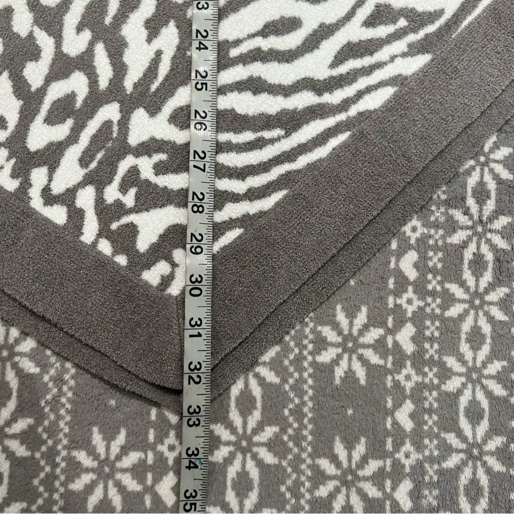 New Barefoot Dreams OS Animal Print OceanBreeze‎ Poncho Ultra Lite Cozy Chic - Image 9