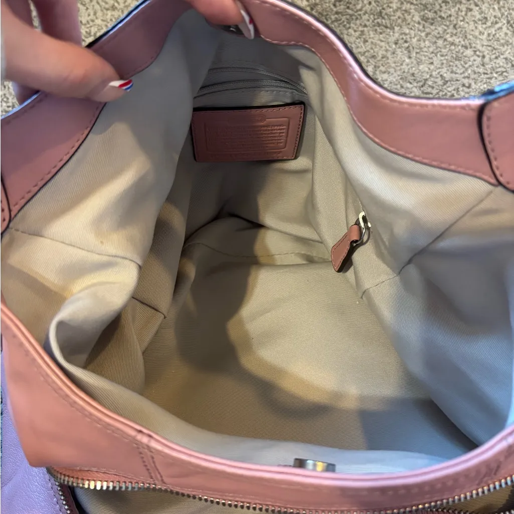 Coach Pink Soho Hobo Bag - Image 11
