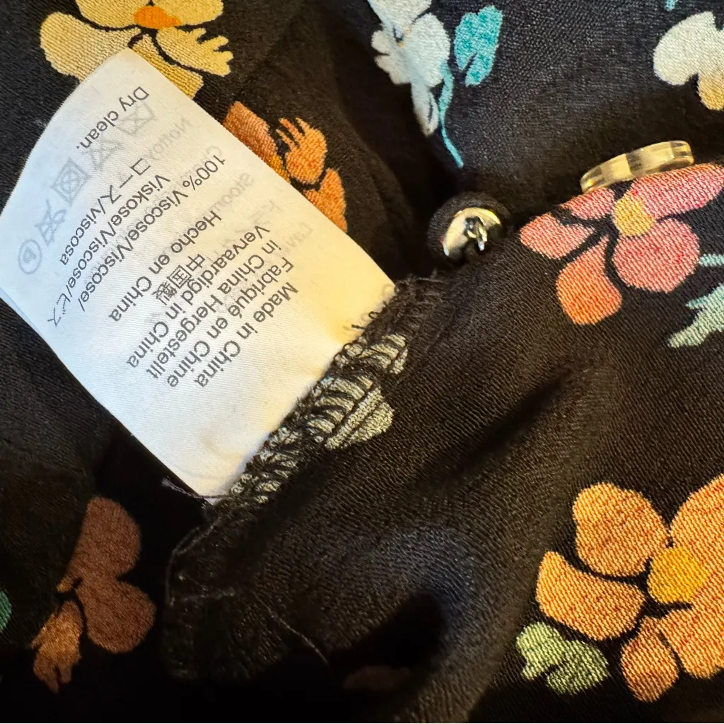 Madewell Black Wrap Top in Pressed Flowers | Size S - Image 8