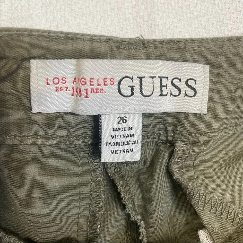 GUESS Y2K Kendra Cuffed Cargo Shorts - Size 26 Military Green - Image 9