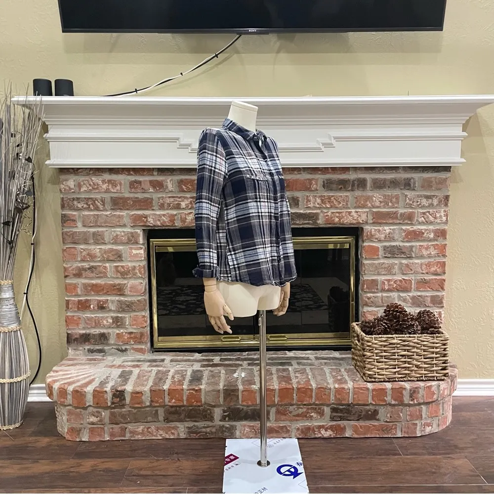 🎉HP🎉 Charlotte Russe plaid button down shirt with studs on pockets / XS / EUC - Image 10