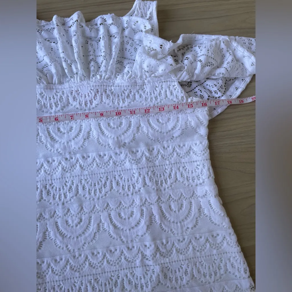 Lilly Pulitzer White Lace Cold Shoulder Blouse - Image 5