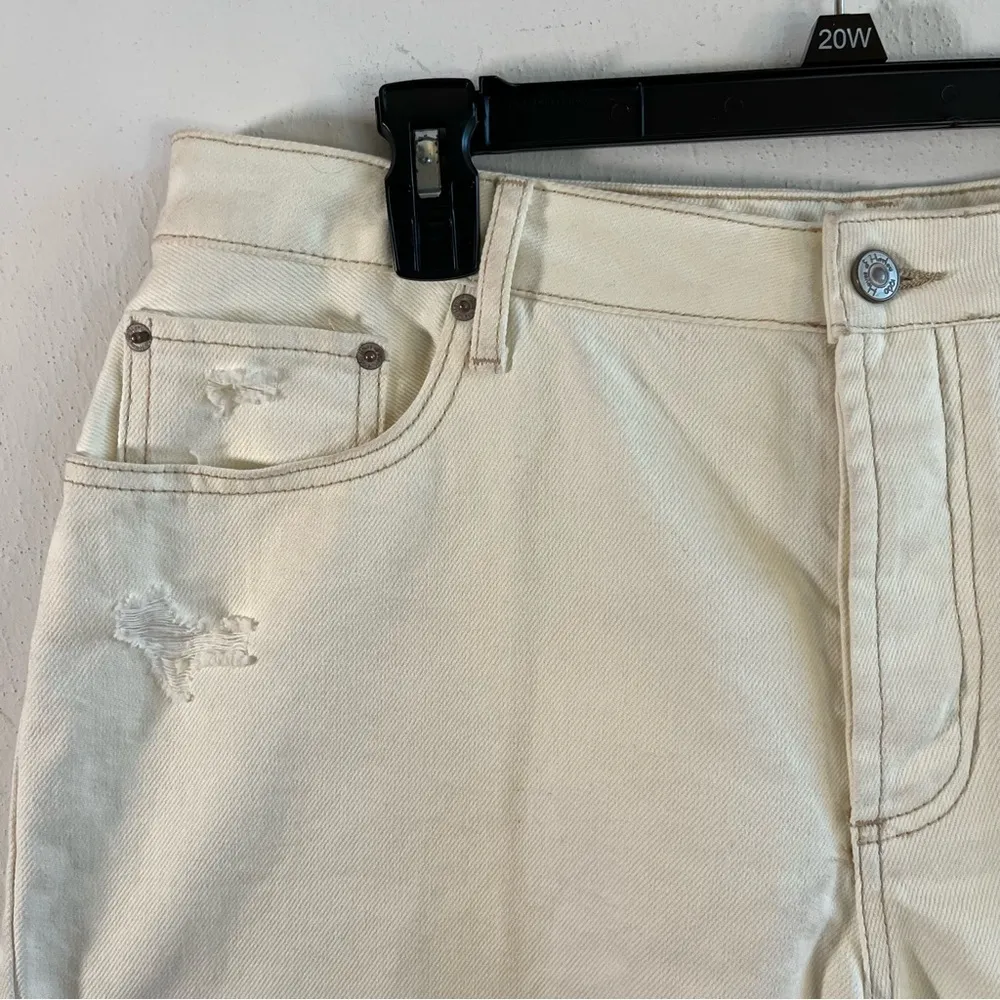 House of Harlow 1960 Shorts Revolve Off White High Rise Mom Bermuda Sz 32 NWT - Image 2