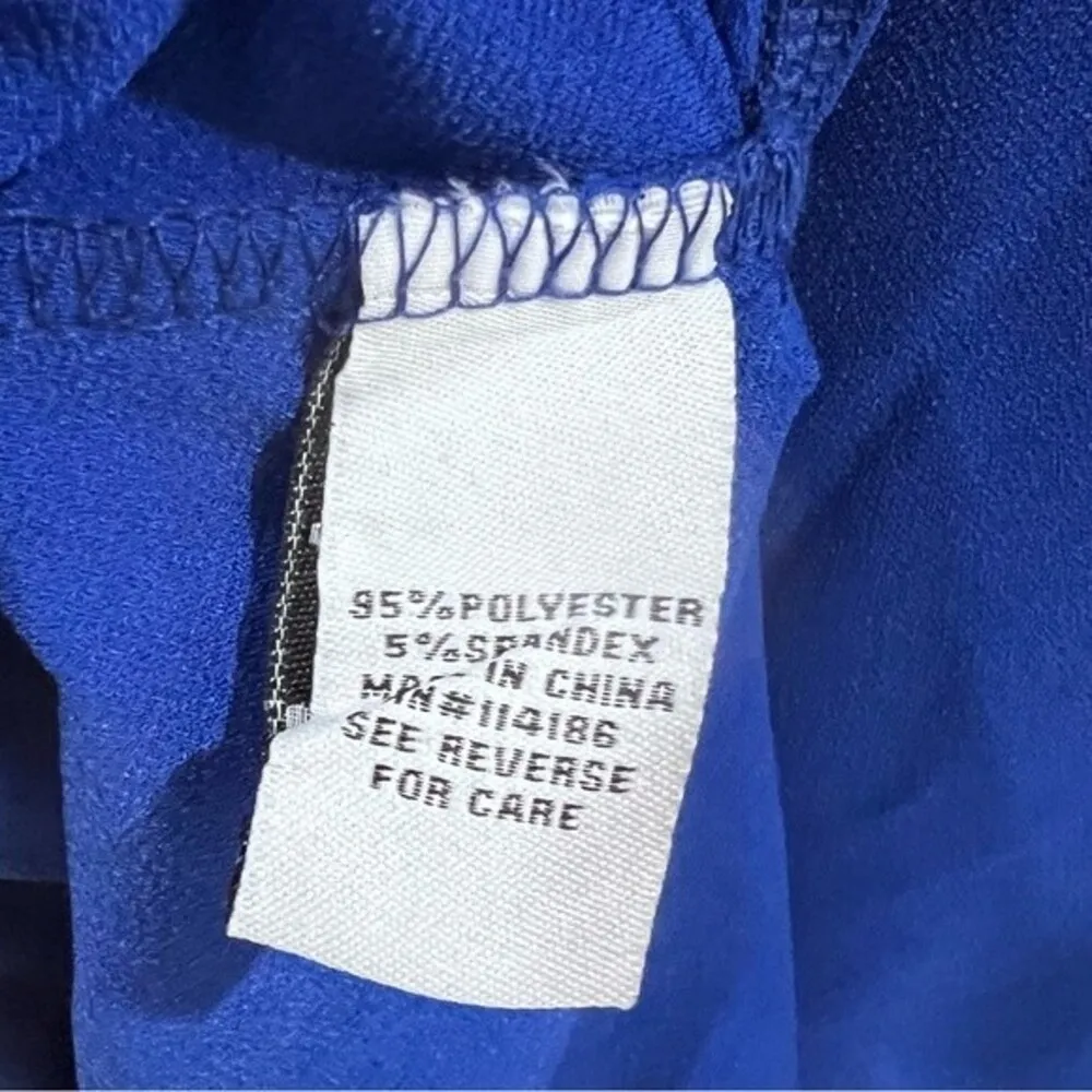 Electric blue 3 ring sleeveless top size large - Image 5