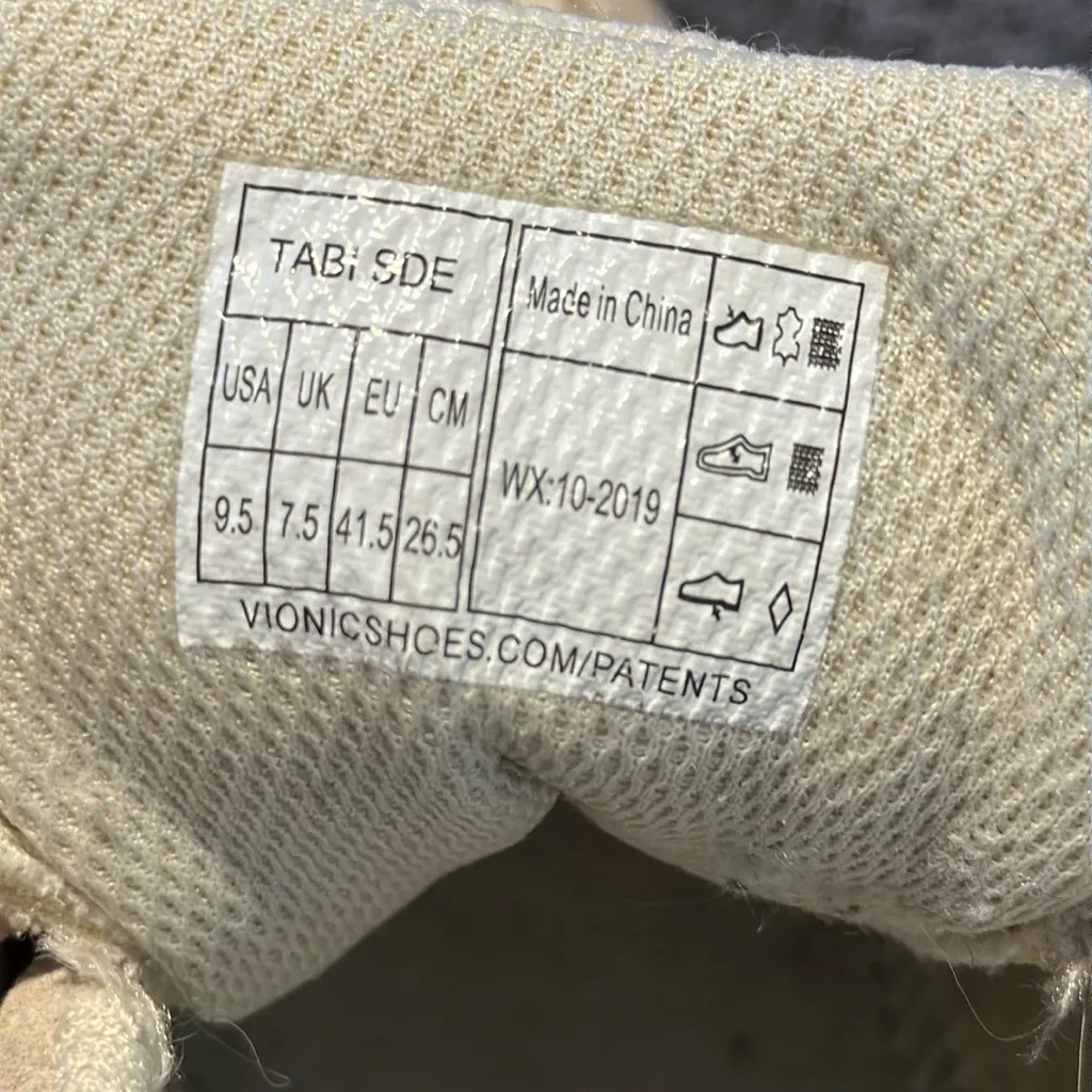 Vionic Tabi Walker Womens Size 9.5 Walking Shoes Sneakers Cream Beige Orthotic - Image 9