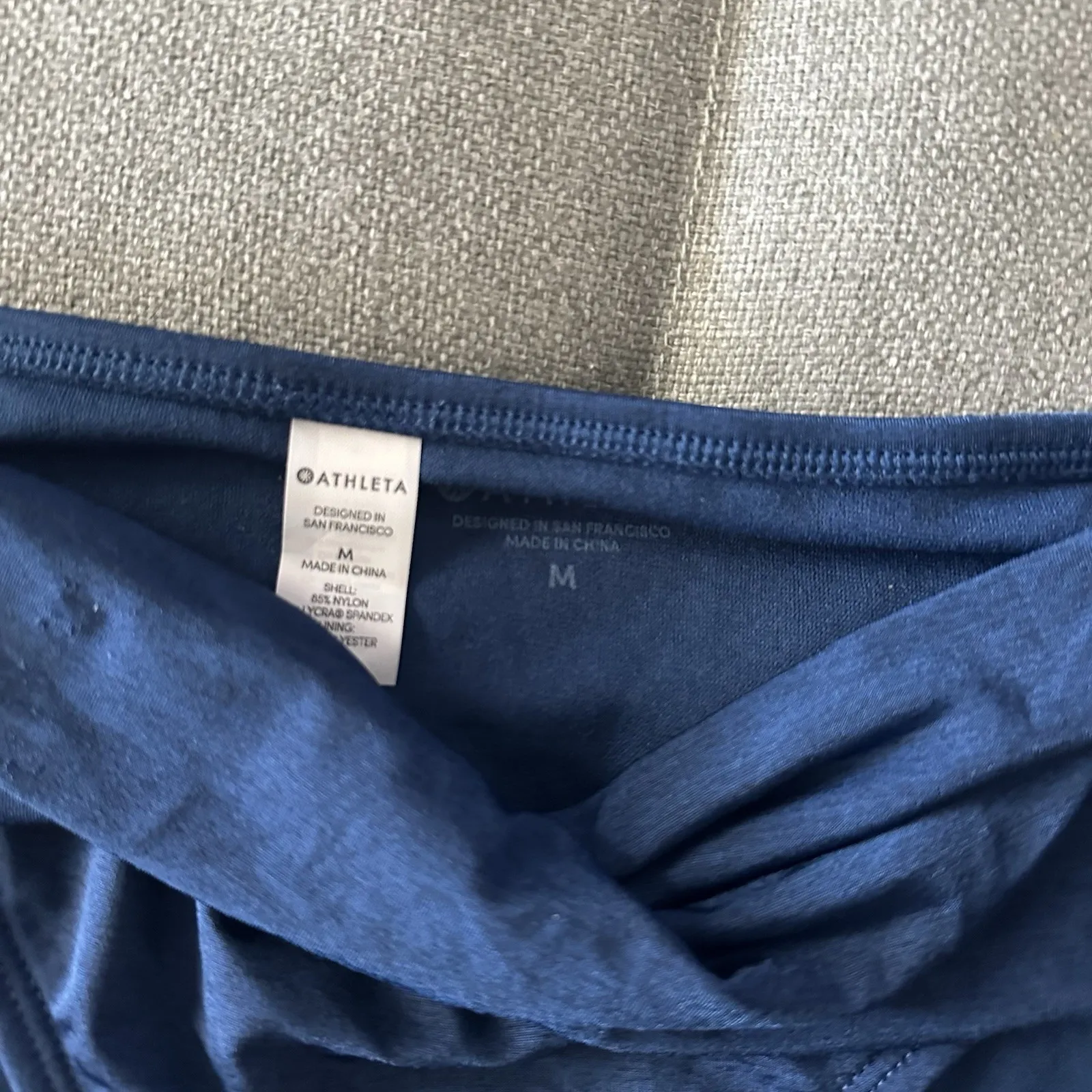 Athleta Halter Bikini Top 40 B/C and Bikini‎ bottoms medium NWT NEW BLUE - Image 6