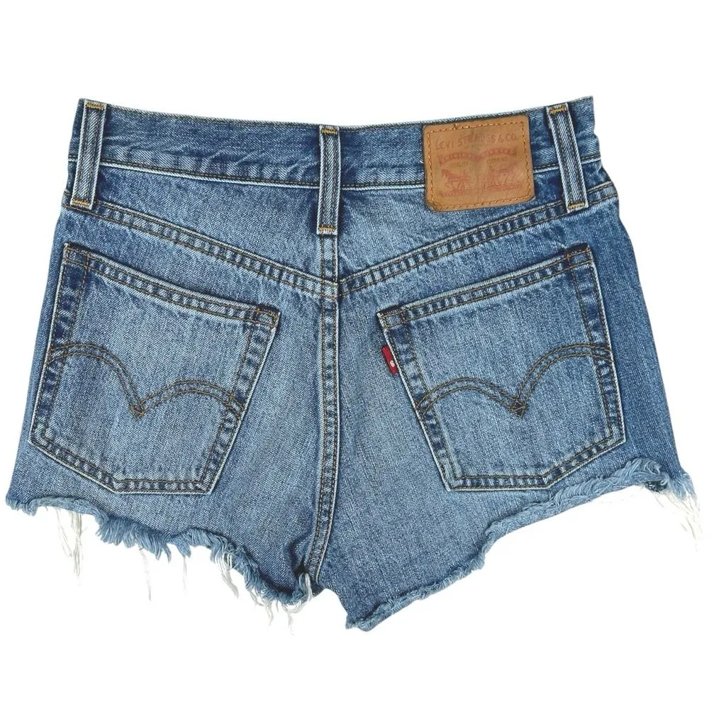Levi's Blue Medium Wash Mid Rise Distressed Frayed Raw Hem Denim Jeans Shorts 25 - Image 2