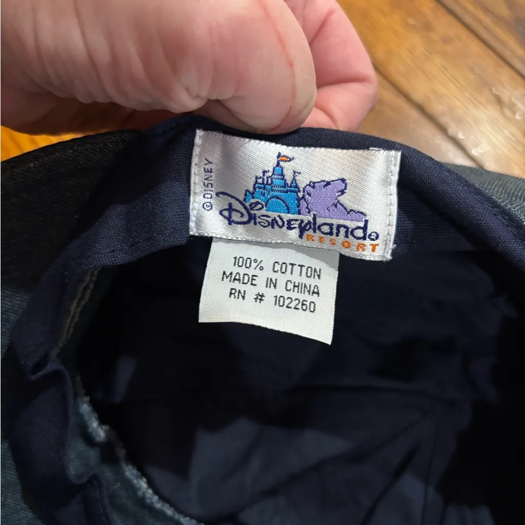 Vintage Disney Mickey and Minnie Paperboy cap Disneyland - Image 4