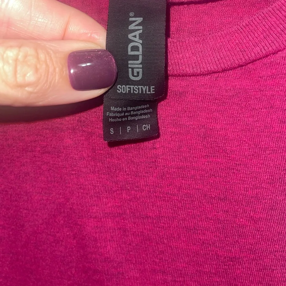 Rare Huntington Ingalls WOMENS BREAST CANCER SMALL Short Sleeve  T-Shirt/Pink - Image 6