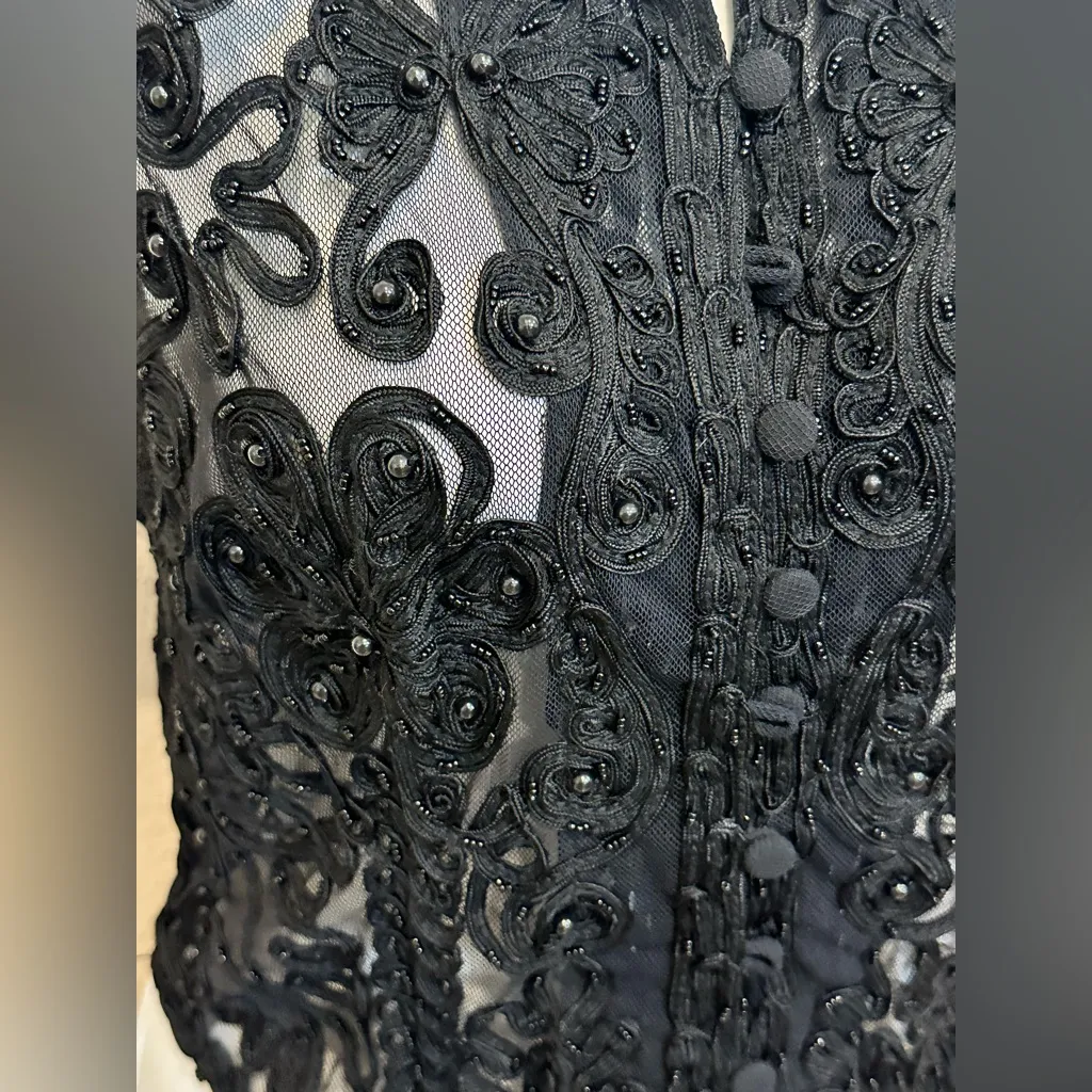 Cache Black Sleeveless Button Down embellished with beaded embroidery - Image 3