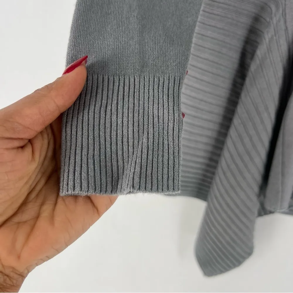 Vila Milano Gray Cashmere Angora Crochet Lace Back Draped Open‎ Front Cardigan - Image 4